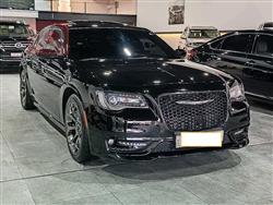 کرایسلەر 300